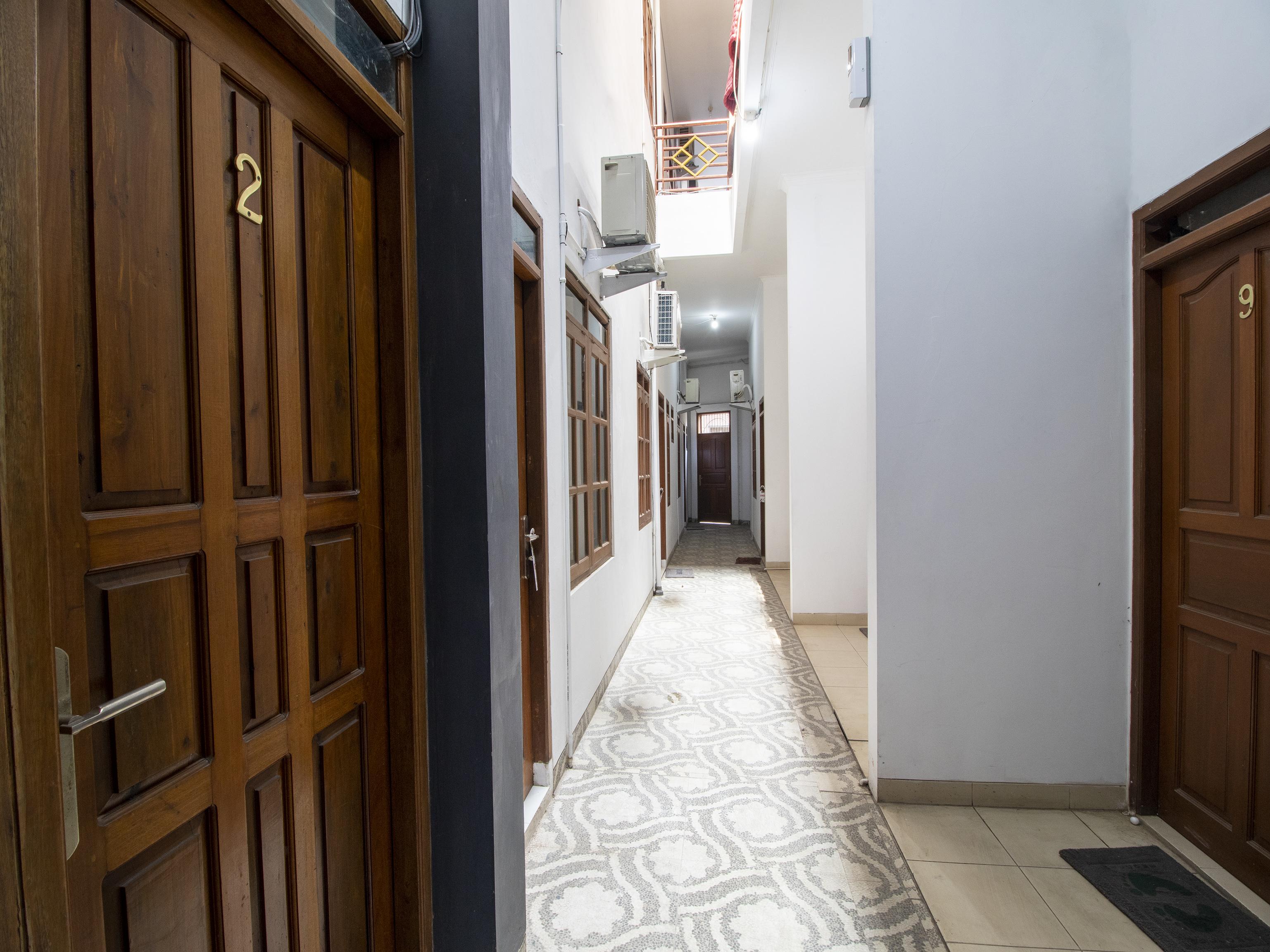 מלון בנדונג Oyo 3908 Fenway Kostel מראה חיצוני תמונה